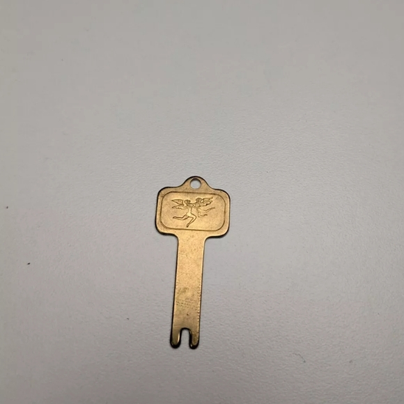 Celeber PIERO GUIDI Vintage Purse Collectors Bag Italy Leather Silk Key Lock - Picture 11 of 16